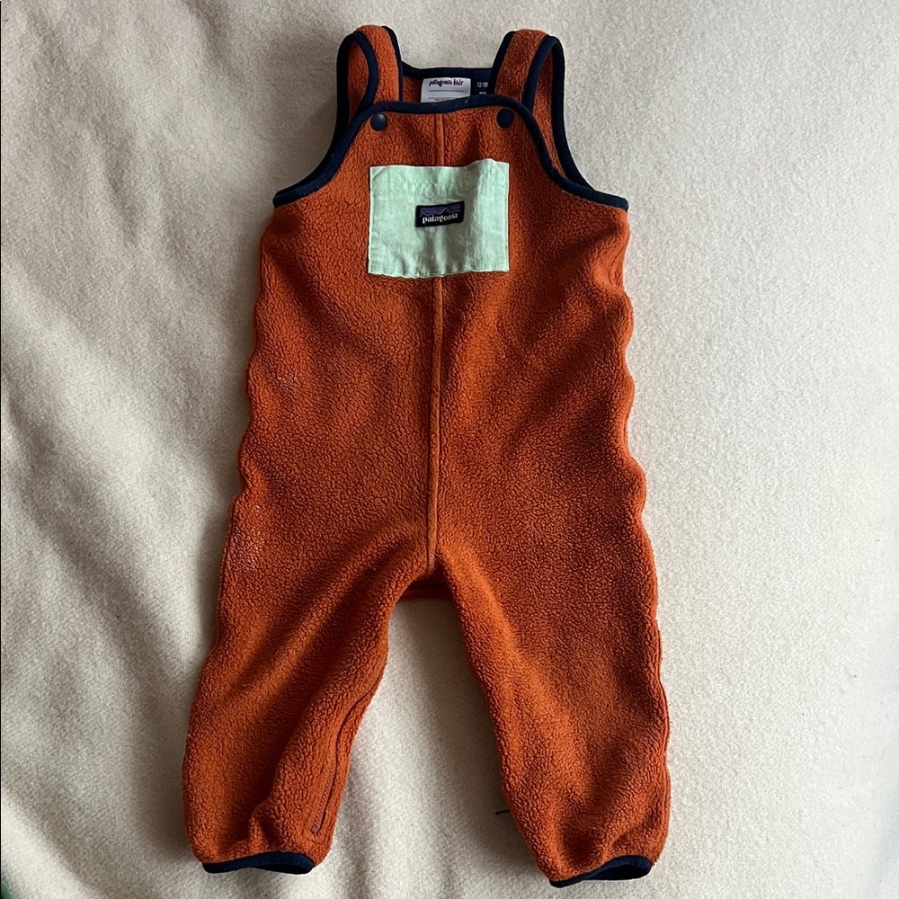 Patagonia Synchilla Orange Fleece Overalls with Front Pocket 12-18mo